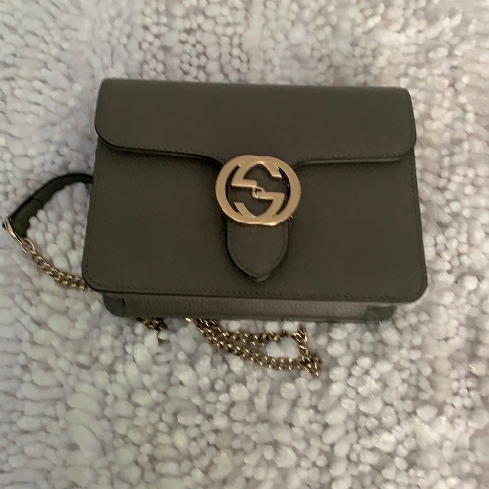 Gucci Authentic Brand New pebbled gray interlocking bag